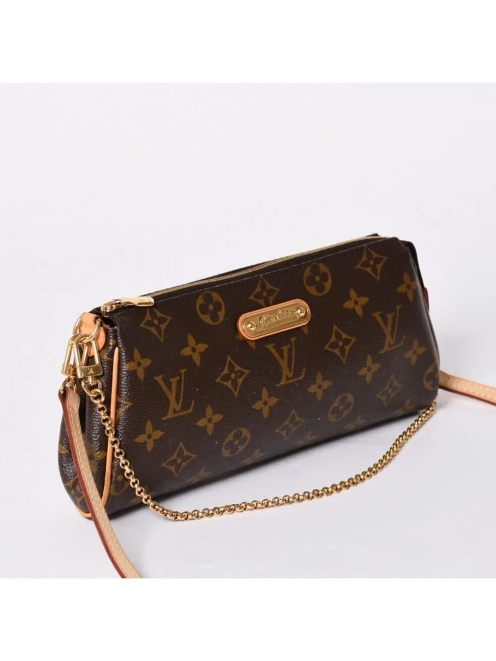 Louis Vuitton Pochette Monogram Brown Gold